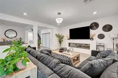645 Soaring Wings Avenue, Las Vegas, NV 89183 Living Room