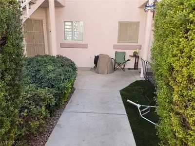 4555 East Sahara Avenue 146 Entry