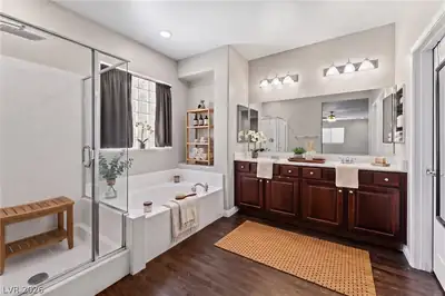 3702 Baroda Bay Court, North Las Vegas, NV 89032 