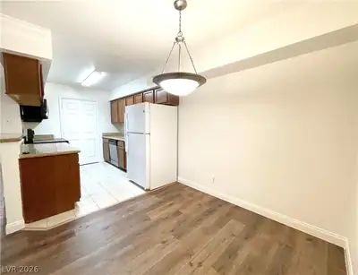 3135 South Mojave Road 221 Kitchen