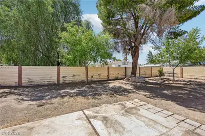 1108 Greenbank Street, Las Vegas, NV 89110 Yard