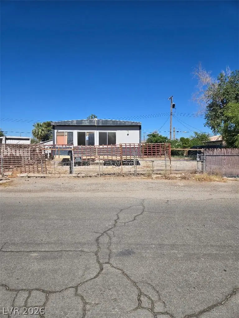 2253 Castleberry Lane, Las Vegas, NV 89156
