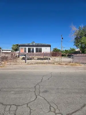 2253 Castleberry Lane Las Vegas, NV 89156
