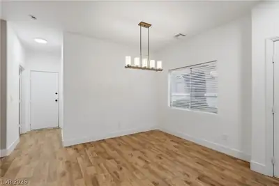 10673 Petricola Street 103 Dining Area