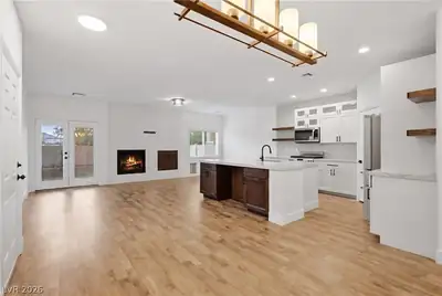 10673 Petricola Street 103 Great Room