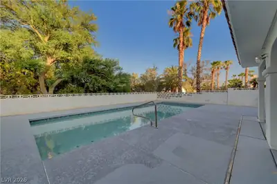 3220 Red Scott Circle, Las Vegas, NV 89117 Pool