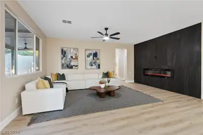 1662 Ravanusa Drive, Henderson, NV 89052 Living Room