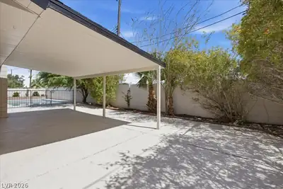 1300 Canosa Avenue, Las Vegas, NV 89104 Patio