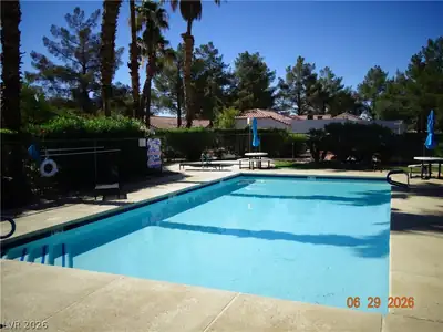 5424 Geneive Lane 105 Pool