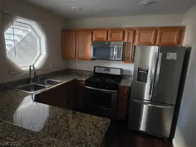 5052 South Rainbow Boulevard 106 Kitchen