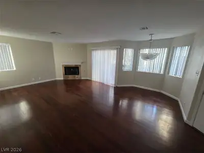 5052 South Rainbow Boulevard 106 Living Room