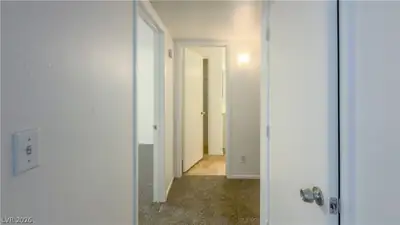 3095 Casey Drive 102 Hallway