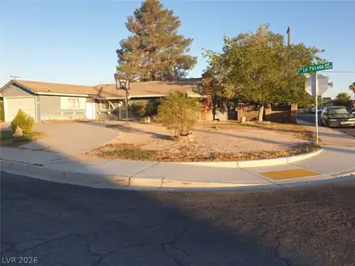 3905 La Pasada Avenue, Las Vegas