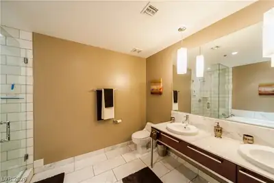 4471 Dean Martin Drive 1605 