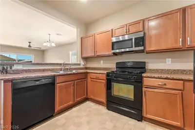 5887 CORBIN Kitchen