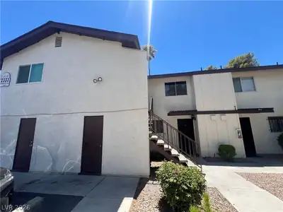 2333 Cardiff Lane D Las Vegas, NV 89108
