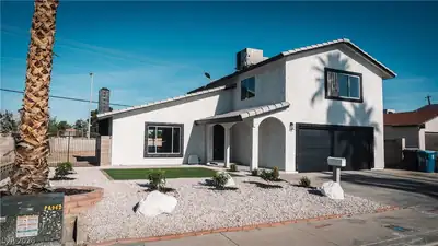 2294 Miner Way 