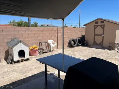 3744 Fawn Creek Drive, Las Vegas, NV 89115 Yard