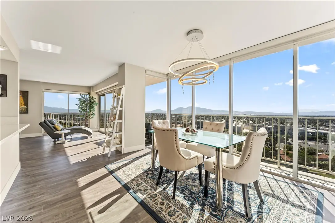 3111 Bel Air Drive 21F