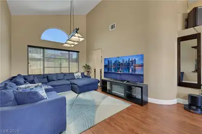9229 Valador Avenue, Las Vegas, NV 89129 Living Room