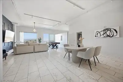 900 Las Vegas Boulevard 1215 Great Room