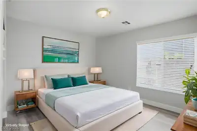 11152 Campsie Fells Court Bedroom