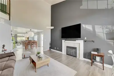 8012 Delbonita Avenue Las Vegas, NV 89147