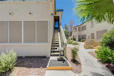 3425 East RUSSELL Road 223 