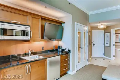 135 East Harmon 1804 