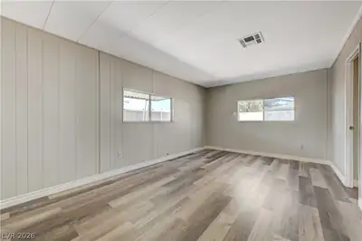 3619 Katmai Drive Bedroom