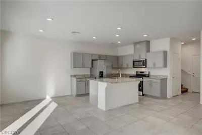 7727 Moore Creek Lane, North Las Vegas, NV 89084 Kitchen