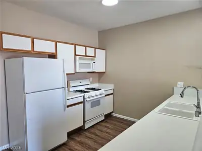 4960 Harrison Drive 217 Kitchen