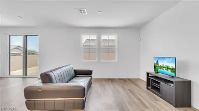 4709 Woodland Avenue, Las Vegas, NV 89121 Living Room
