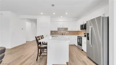 4709 Woodland Avenue, Las Vegas, NV 89121 Kitchen
