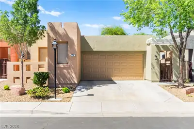 174 Twin Towers Avenue, Las Vegas