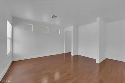 6288 Lapilli Avenue, Las Vegas, NV 89139 