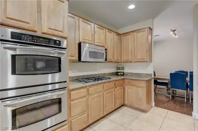 6000 Cabo San Lucas Avenue Kitchen