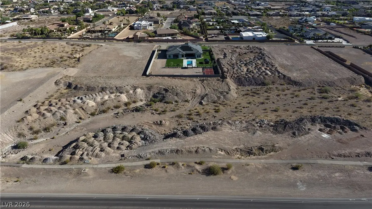 328 East Paradise Hills Drive