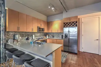 353 East Bonneville Avenue 1002 Kitchen