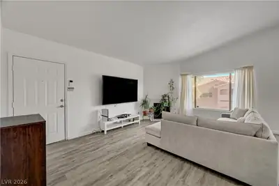 8450 Alta Drive 229 