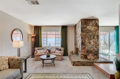 4089 Yakima Avenue, Las Vegas, NV 89121 Living Room