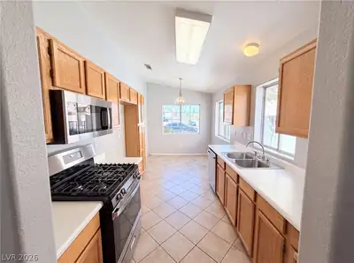 9121 Indian Breeze Drive, Las Vegas, NV 89129 