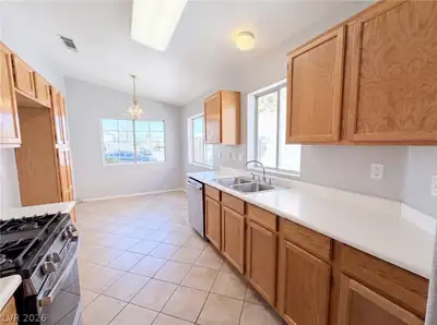 9121 Indian Breeze Drive, Las Vegas, NV 89129 