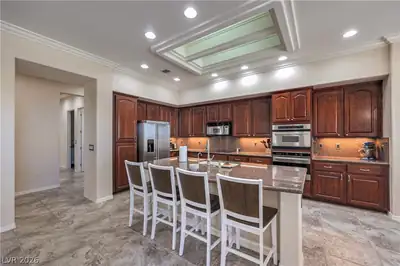 2728 Olivia Heights Avenue Kitchen