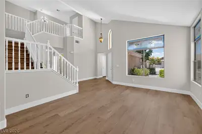 6324 West Citrine Avenue Entrance Foyer
