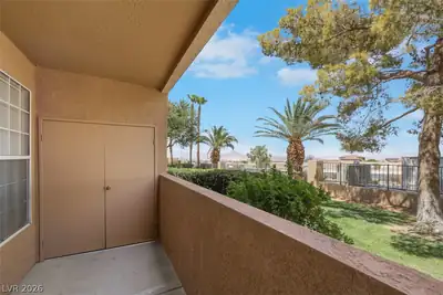 231 West Horizon Ridge Parkway 316 Patio