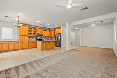 996 Wagner Valley, Henderson, NV 89052 