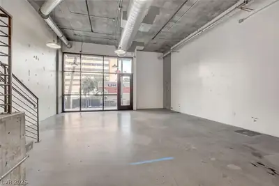 353 East Bonneville Avenue 181/281 Garage