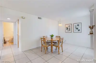 1800 Edmond Street 130 Dining Area