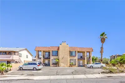 6988 Kilgore Drive Las Vegas, NV 89156